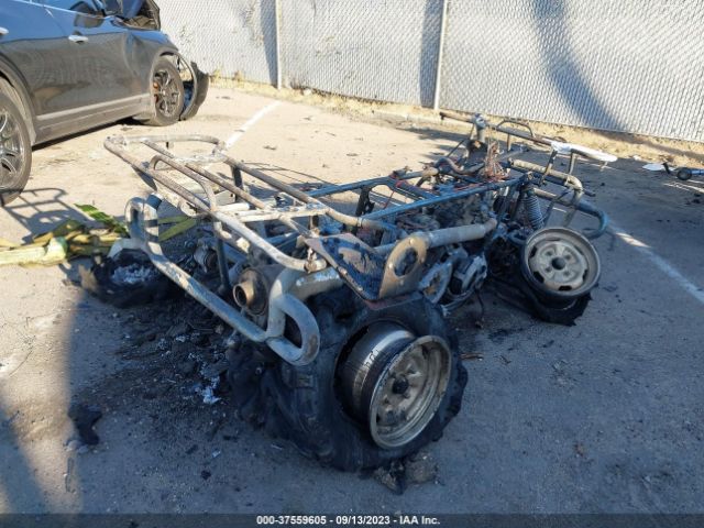 2005 SUZUKI LT-A700 JSAAP41A552106559 Photo 3