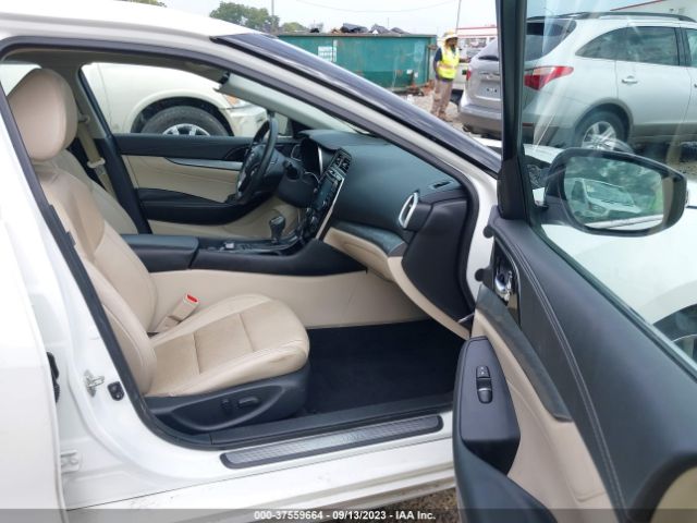 1N4AA6AP5GC903629 Nissan Maxima 3.5 Sl