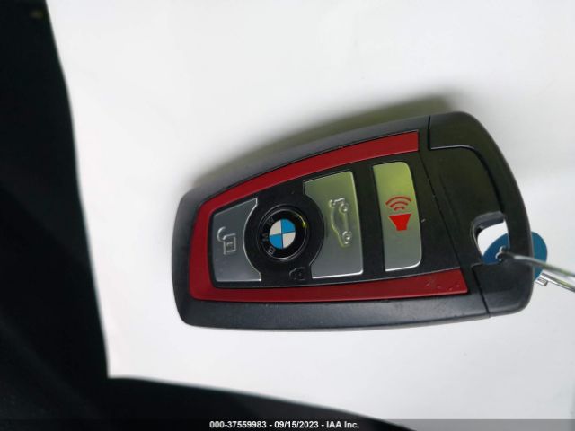 WBA8B9G57JNU97438 BMW 3 Series 330i