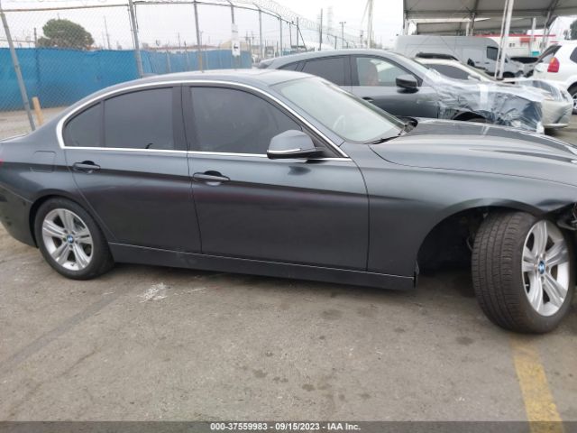 WBA8B9G57JNU97438 BMW 3 Series 330i