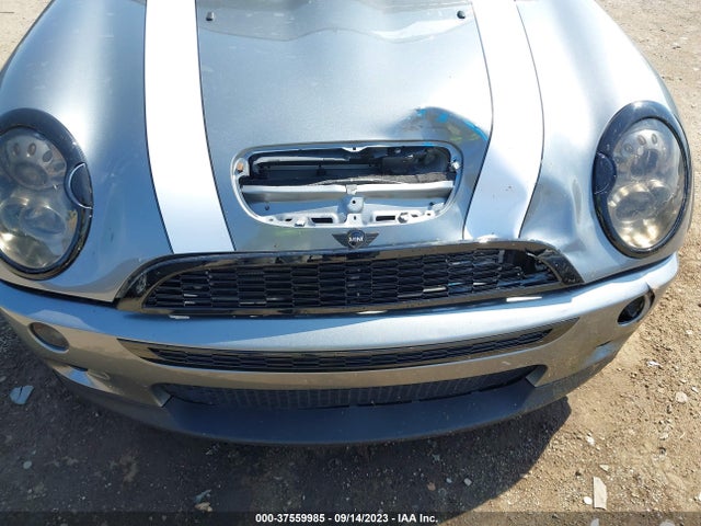 2006 MINI COOPER S WMWRH33566TK59718 Photo 5