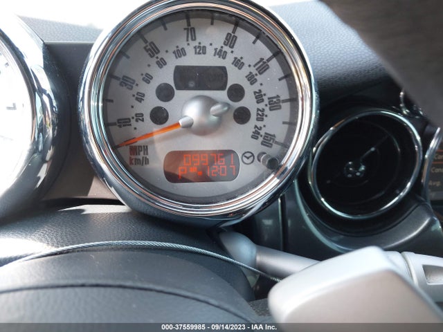 2006 MINI COOPER S WMWRH33566TK59718 Photo 6