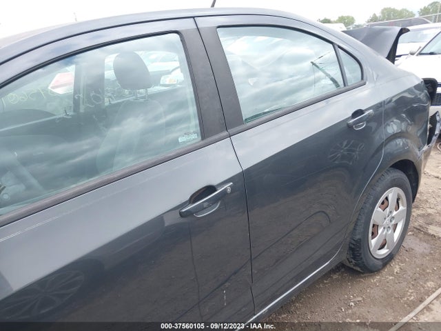 Chevrolet SONIC LS 2014 1G1JA5SH5E4222043 Image 14