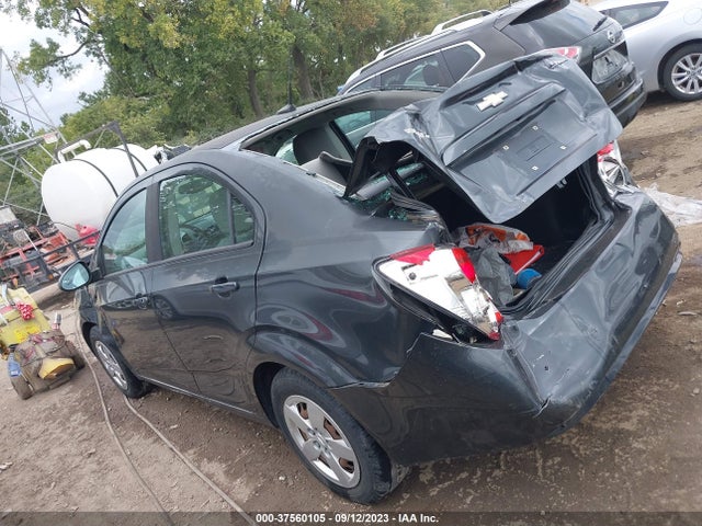 Chevrolet SONIC LS 2014 1G1JA5SH5E4222043 Image 3
