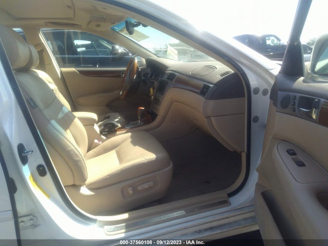 2005 LEXUS ES 330 VIN: JTHBA30G955094828