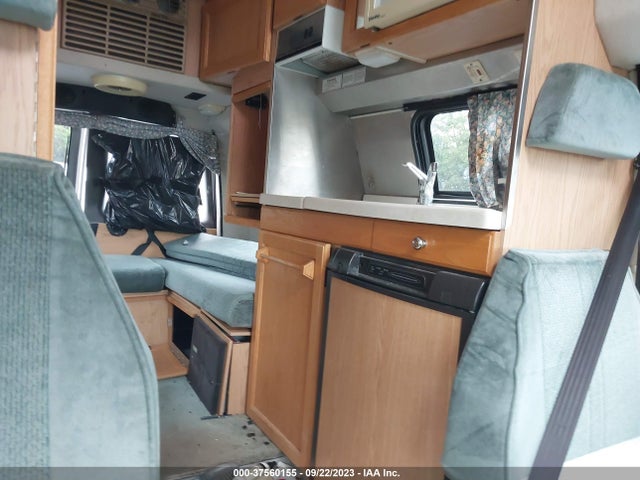 2002 Chevrolet Express Cargo Van მანქანა იყიდება აუქციონზე, vin: 1GCHG39R121233609, აუქციონის ნომერი: 37560155
