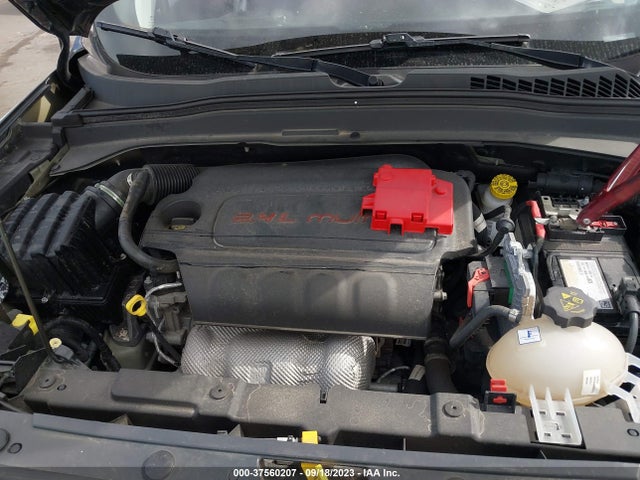 Jeep Renegade Latitude 2018 ZACCJBBBXJPJ03049 Image 10