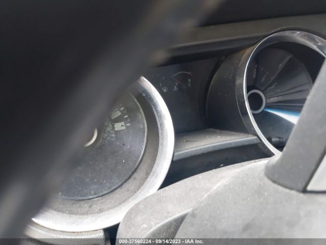 1ZVBP8AMXE5274043 Ford Mustang V6