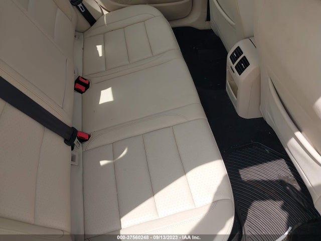 2010 VOLKSWAGEN JETTA SEDAN LIMITED VIN: 3VWAZ7AJ8AM117248