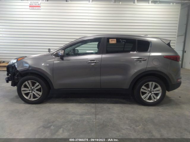 KNDPMCAC0H7082375 KIA Sportage Lx