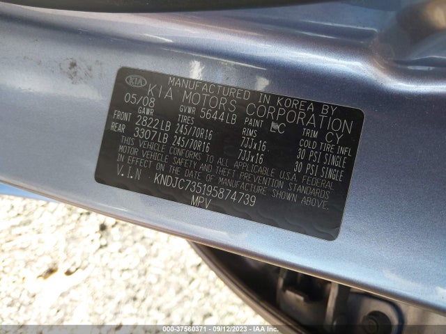 2009 KIA SORENTO LX VIN: KNDJC735195874739