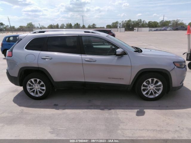 1C4PJLCB7KD203540 Jeep Cherokee Latitude