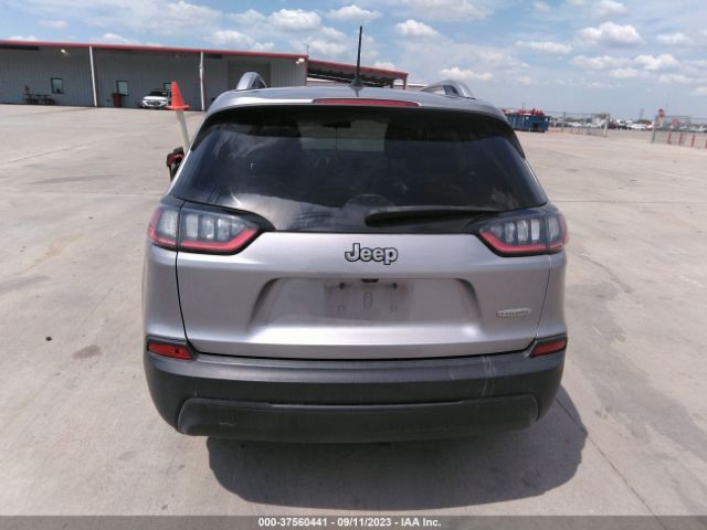 1C4PJLCB7KD203540 Jeep Cherokee Latitude