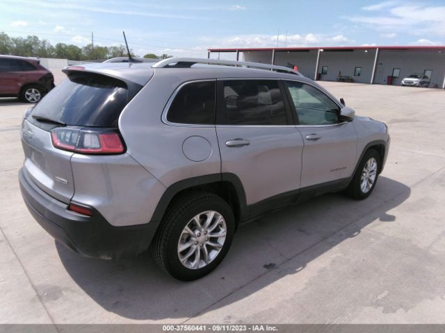 1C4PJLCB7KD203540 Jeep Cherokee Latitude