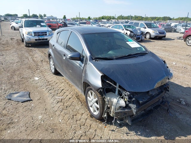 2016 JTDKDTB36G1130181 main image