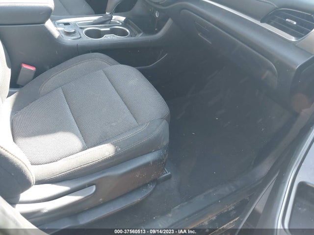 Chevrolet Traverse Ls 2019 1GNERFKWXKJ308345 Image 5