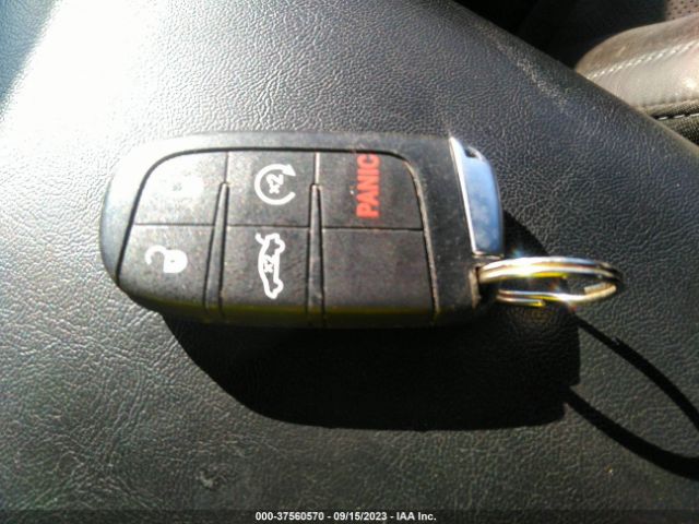 2C3CDZJG7NH238601 Dodge Challenger Gt