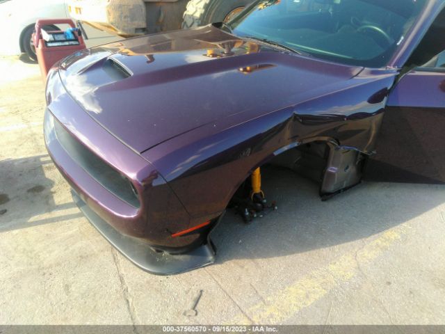2C3CDZJG7NH238601 Dodge Challenger Gt