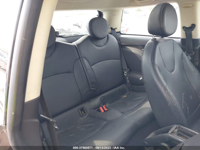 2011 MINI COOPER WMWSU3C52BT092085 Photo 7