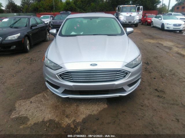 3FA6P0H76JR185394 Ford FUSION SE