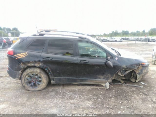 1C4PJMBS9GW311483 Jeep Cherokee Trailhawk