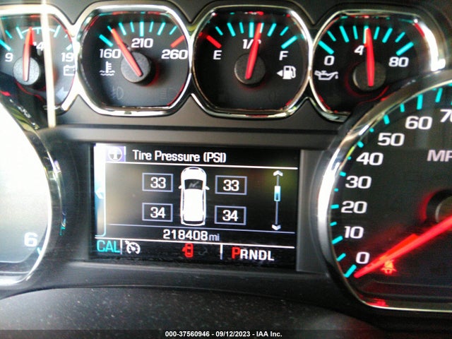 Chevrolet Suburban Lt 2018 1GNSCHKC4JR334736 Image 15