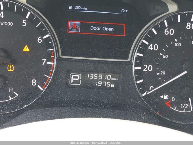 5N1AR2MN1EC683324 Nissan Pathfinder Platinum