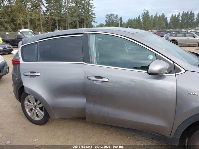 2018 KIA SPORTAGE LX VIN: KNDPMCAC9J7312467