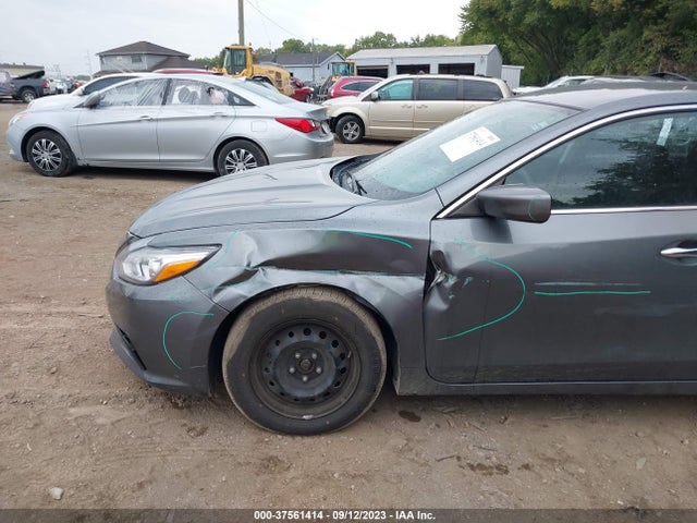 Nissan Altima 2.5 S 2018 1N4AL3AP6JC172483 Image 6