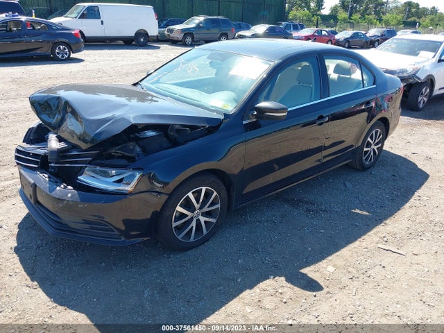 3VWDB7AJ7HM318974 Volkswagen Jetta 1.4t Se