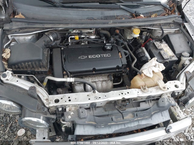 Chevrolet SONIC LT 2016 1G1JC6SH9G4137886 Image 10