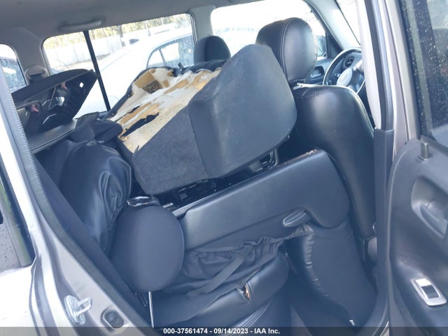 2006 SCION XB VIN: JTLKT324764078038