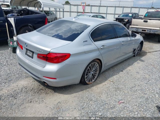 WBAJA9C52JB034134 BMW 5 Series 530e Iperformance