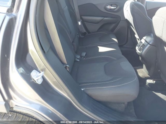 1C4PJMCS6FW552480 Jeep Cherokee Latitude