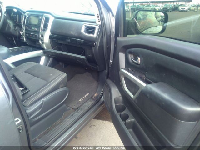 1N6AA1E58KN528853 Nissan Titan S/sv/pro-4x/sl