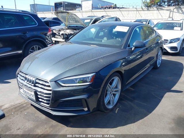 WAUENCF55JA085390 Audi A5 Sportback Premium Plus