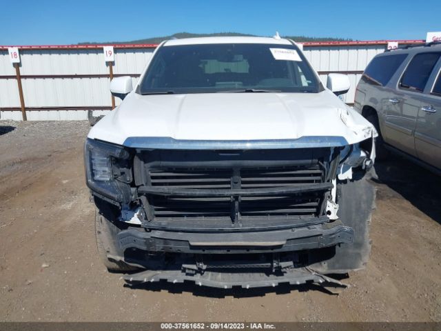 1GKS1GKD0NR188265 GMC Yukon Xl Slt