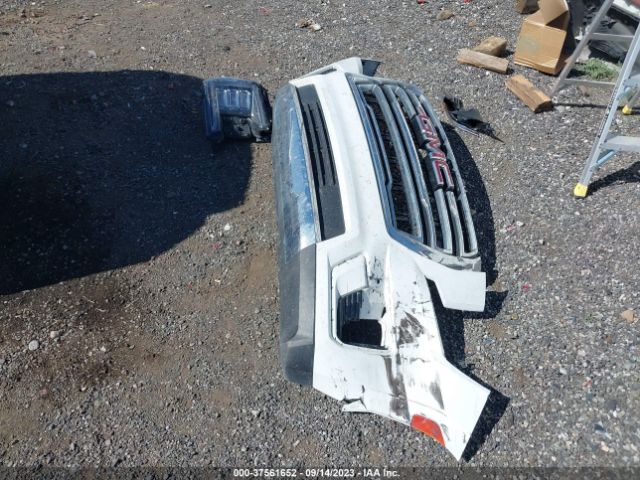 1GKS1GKD0NR188265 GMC Yukon Xl Slt