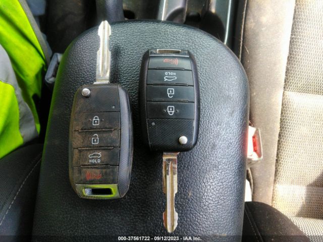 3KPFK4A71HE149544 KIA FORTE LX