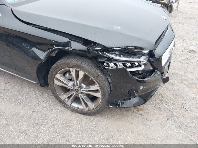 2021 MERCEDES-BENZ C 300 VIN: W1KWF8EB2MR643121