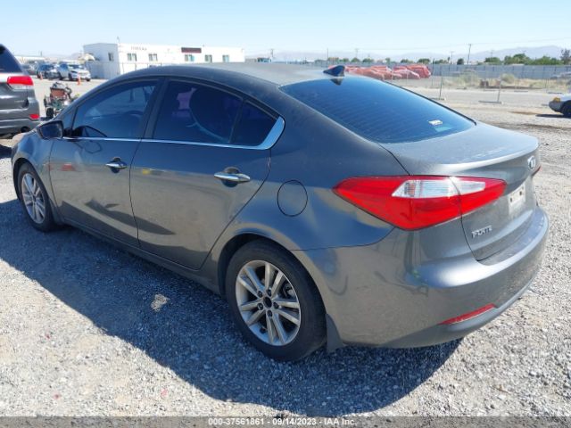 KNAFZ4A83E5104730 KIA FORTE EX