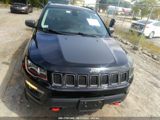 3C4NJDDB3JT270060 Jeep Compass Trailhawk