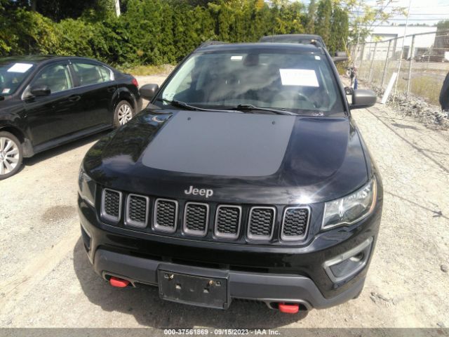 3C4NJDDB3JT270060 Jeep Compass Trailhawk