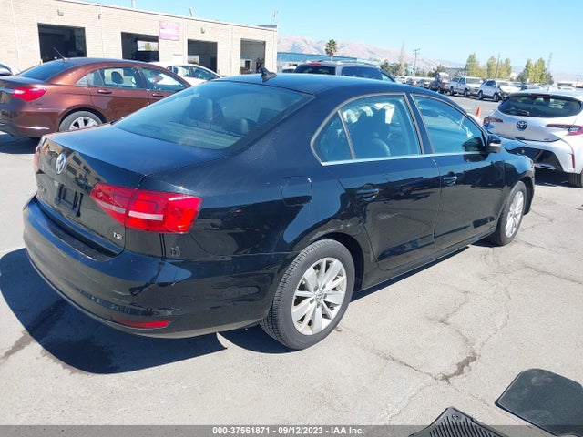 3VWD17AJ5FM264400 Volkswagen Jetta Sedan 1.8t Se W/connectivity