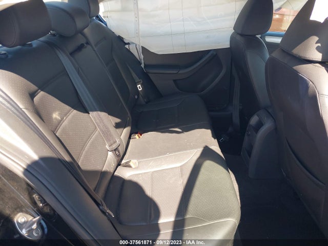 3VWD17AJ5FM264400 Volkswagen Jetta Sedan 1.8t Se W/connectivity