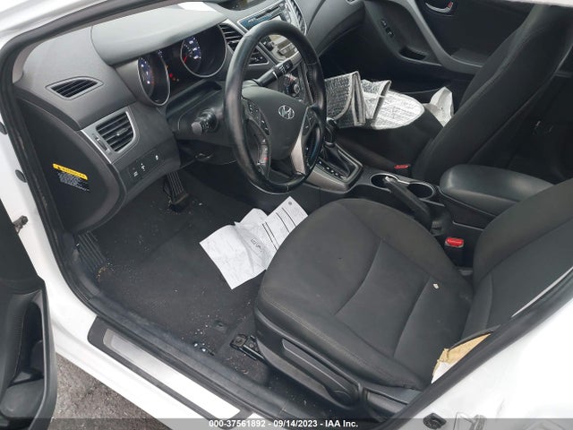 Hyundai ELANTRA SE 2015 5NPDH4AE5FH555047 Image 5