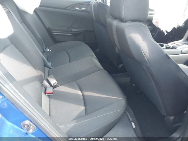 19XFC2F58GE036732 Honda Civic Sedan Lx
