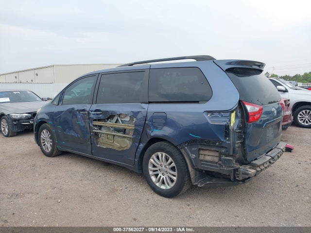 Toyota SIENNA XLE 2017 5TDYZ3DCXHS870877 Image 15