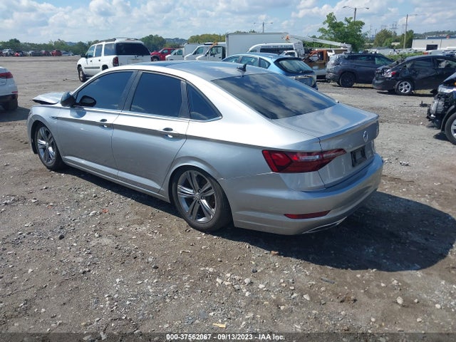 3VWN57BU7MM098489 Volkswagen Jetta S/r-line