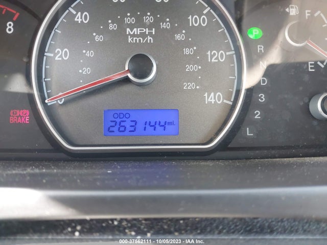 2008 HYUNDAI ELANTRA GLS/SE VIN: KMHDU46D88U337300